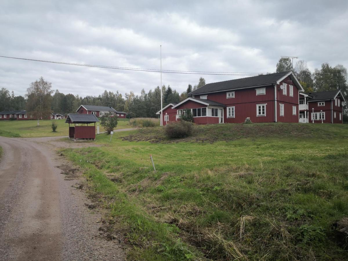 Romme Stugby Hotel Borlange Luaran gambar